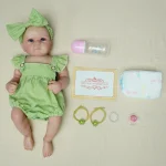 JOYORA Lifelike Reborn Baby Doll Feels Like Real Life Baby Doll Girl with Gift Box for Embracing Role-playing and Collecting - Imagine 6
