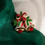 Christmas diamond pin elk sleigh boots exquisite brooch Shirts Accessories Metal Badge Jewelry Gift For Friends Merry Chrismas - Imagine 3