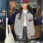 Girls' baseball jersey 2025 winter outfit new children's thick cotton wool jacket loose embroidered top for girls and adults - Imagine 4